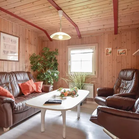 6 Bedroom Beautiful In Nyaraló *